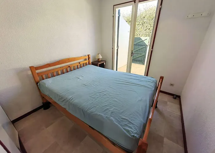 Mitoyenne Charmante Avec Piscine, 6 Pers., Parking Privatif - Fr-1-607-27 Casa de Férias *